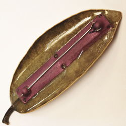Reverse view of leaf brooch
